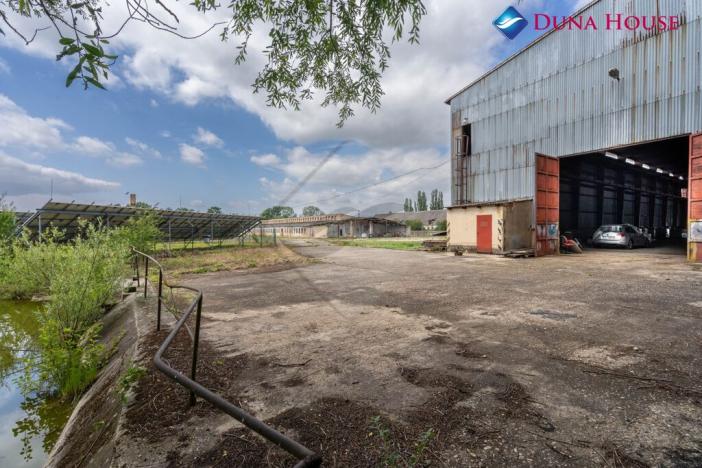 Prodej komerčního pozemku, Nedomice, 22700 m2