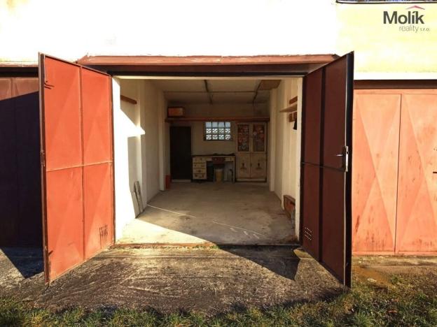 Prodej garáže, Františkovy Lázně - Horní Lomany, Budovatelská, 20 m2