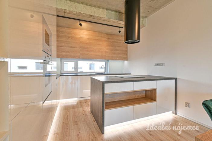 Pronájem rodinného domu, Olomouc - Hodolany, Mačákova, 118 m2