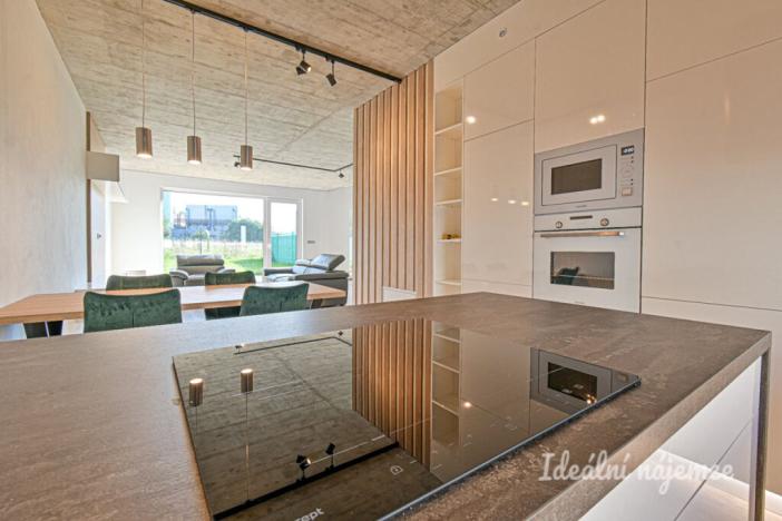 Pronájem rodinného domu, Olomouc - Hodolany, Mačákova, 118 m2