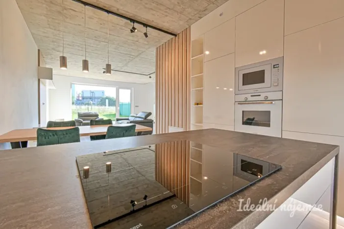 Pronájem bytu 4+kk, Olomouc - Hodolany, Mačákova, 118 m2