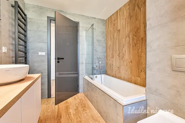 Pronájem bytu 4+kk, Olomouc - Hodolany, Mačákova, 118 m2