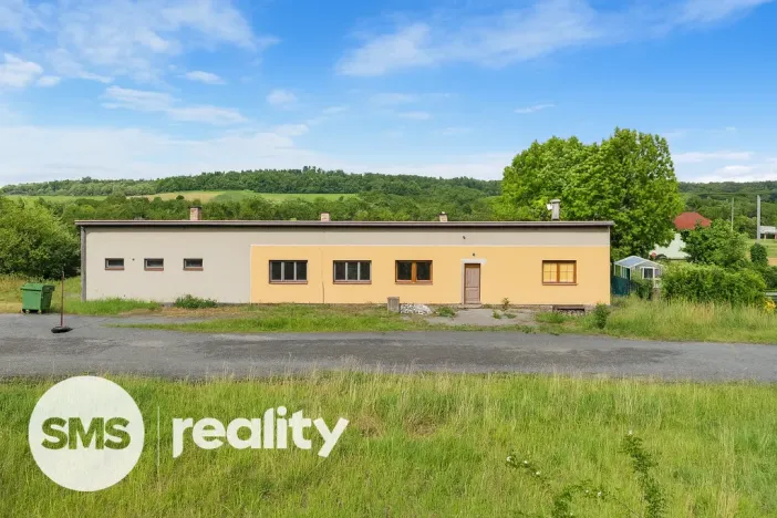 Prodej komerční nemovitosti, Krnov - Krásné Loučky, Krásné Loučky, 200 m2