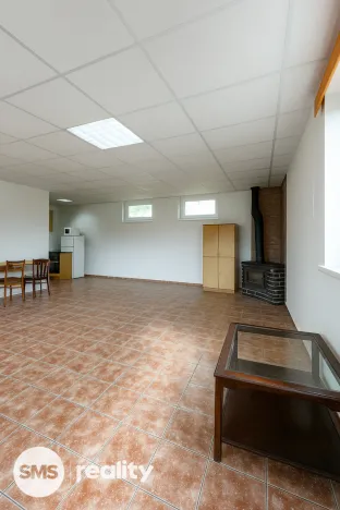 Prodej komerční nemovitosti, Krnov - Krásné Loučky, Krásné Loučky, 200 m2