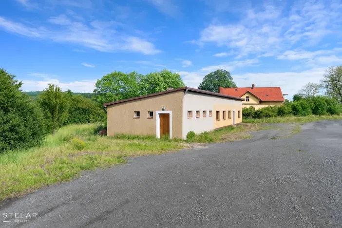 Prodej komerční nemovitosti, Krnov - Krásné Loučky, Krásné Loučky, 200 m2