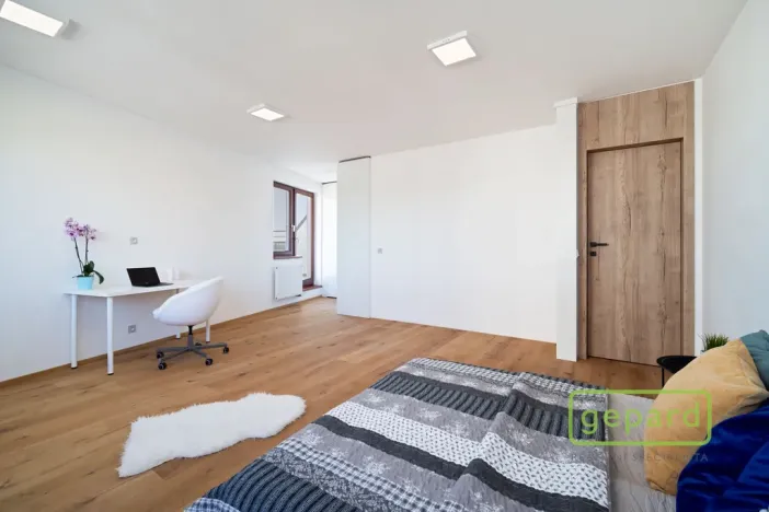 Prodej bytu 5+kk, Praha, Na Dvorcích, 289 m2