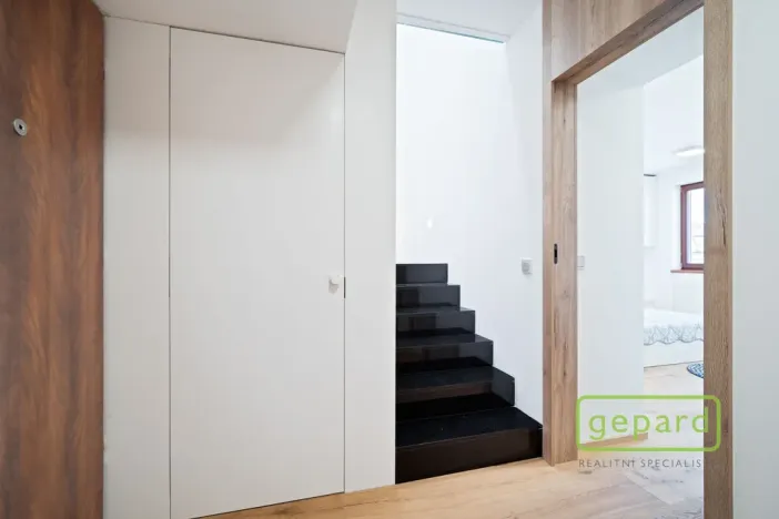 Prodej bytu 5+kk, Praha, Na Dvorcích, 289 m2