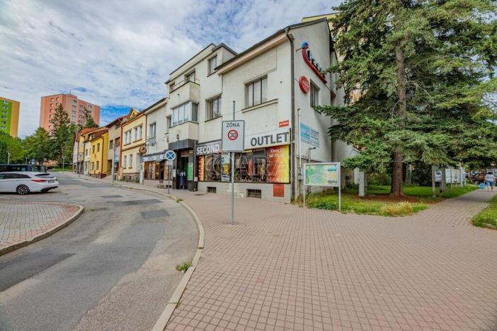 Prodej komerční nemovitosti, Vlašim, Jana Masaryka, 728 m2