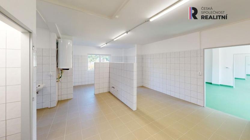 Pronájem výrobních prostor, Sokolov, Karla Hynka Máchy, 384 m2