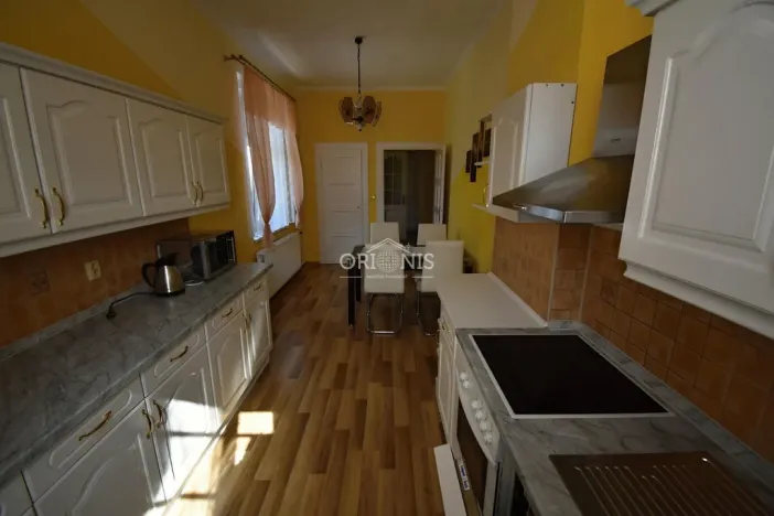 Pronájem bytu 4+1, Chomutov, Zborovská, 132 m2