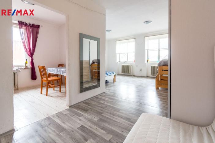 Prodej rodinného domu, Dašice, náměstí T. G. Masaryka, 450 m2