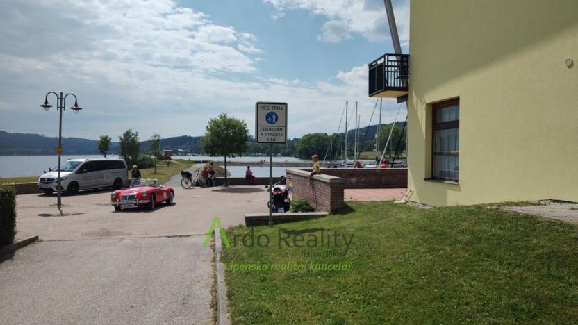 Prodej bytu 2+kk, Lipno nad Vltavou - Slupečná, 76 m2