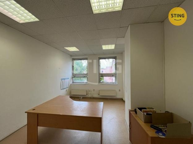 Pronájem kanceláře, Opava, Rybářská, 11 m2