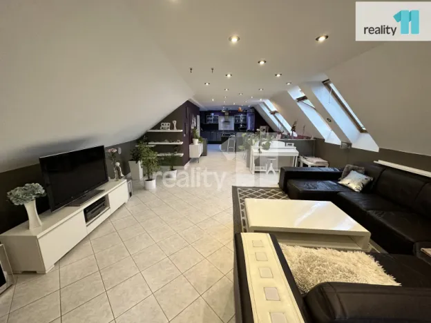 Prodej ubytování, Česká Lípa, Sokolská, 844 m2