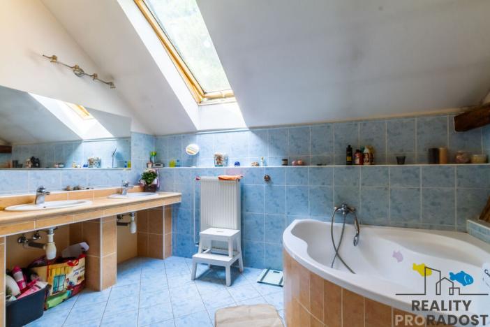 Prodej rodinného domu, Stochov, Okružní, 819 m2