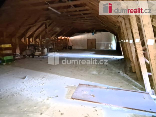 Pronájem výrobních prostor, Kaplice - Blansko, 1500 m2