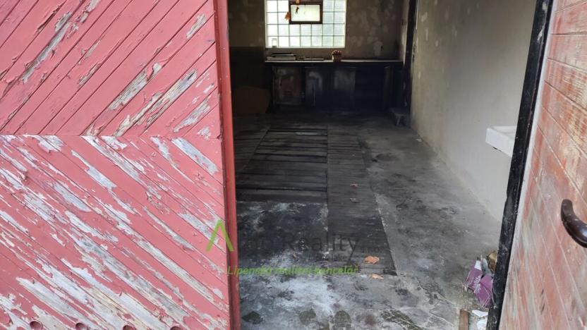 Prodej garáže, Větřní, 26 m2