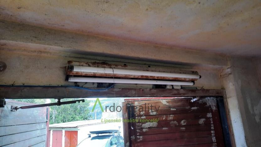 Prodej garáže, Větřní, 26 m2