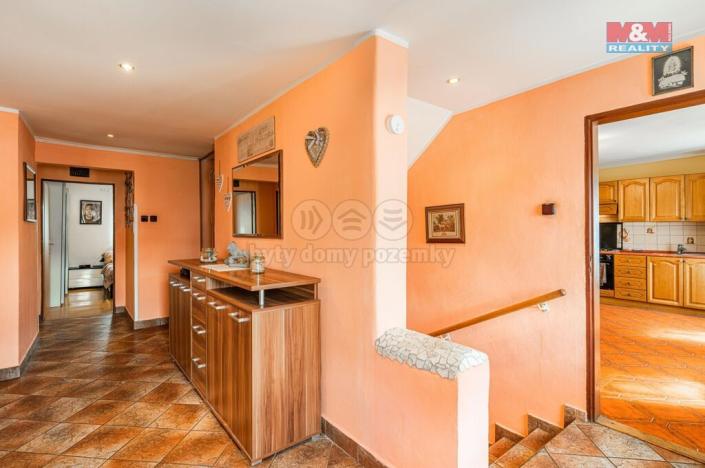 Prodej rodinného domu, Velké Březno, 700 m2