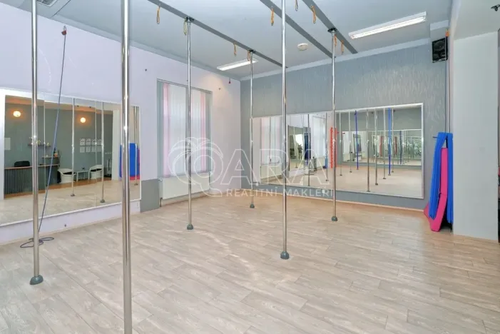 Prodej činžovního domu, Kladno, Osvoboz. pol. vězňů, 1000 m2