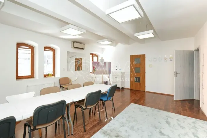 Prodej činžovního domu, Kladno, Osvoboz. pol. vězňů, 1000 m2