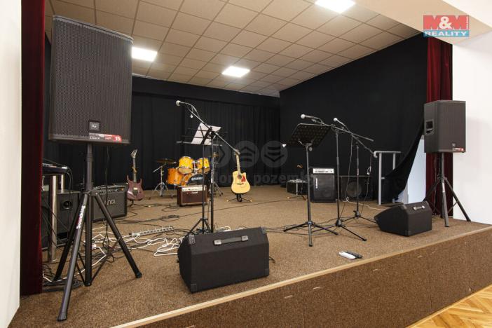 Pronájem komerční nemovitosti, Vřesina, Ovocná, 635 m2