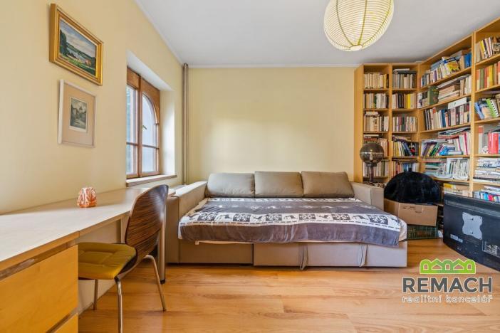 Prodej rodinného domu, Strání, nám. P. St. Spáčila, 500 m2