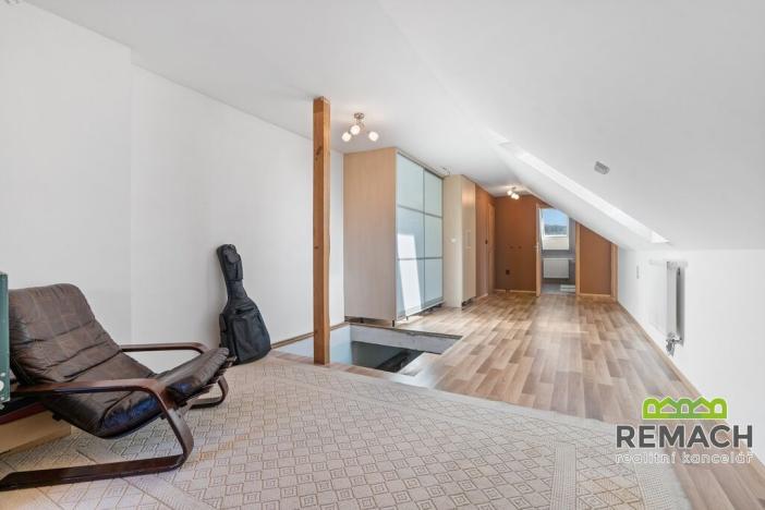 Prodej rodinného domu, Strání, nám. P. St. Spáčila, 500 m2