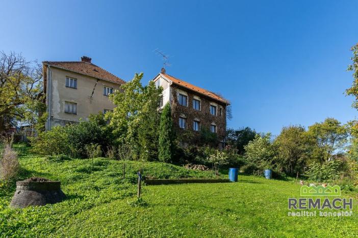 Prodej rodinného domu, Strání, nám. P. St. Spáčila, 500 m2