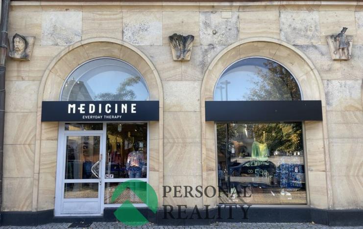 Pronájem obchodního prostoru, Mělník, náměstí Míru, 80 m2