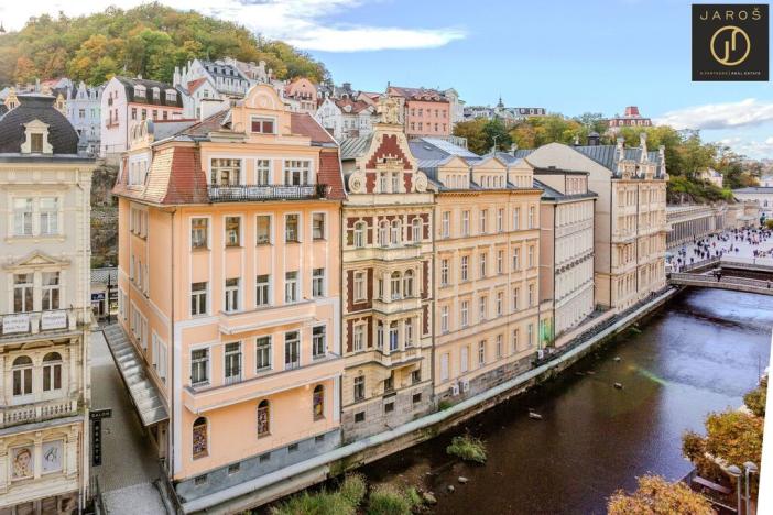 Prodej bytu 4+1, Karlovy Vary, Vřídelní, 127 m2