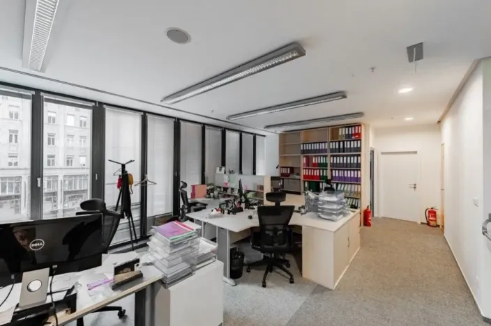 Pronájem kanceláře, Praha - Nové Město, Václavské náměstí, 335 m2