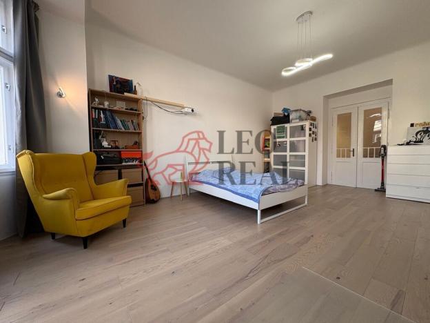 Pronájem bytu 1+1, Praha - Vršovice, 28. pluku, 43 m2