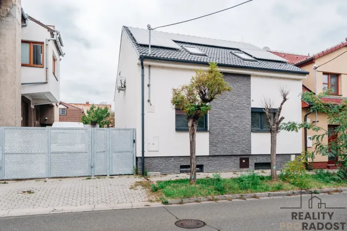 Prodej rodinného domu, Hodonín, Bezručova, 158 m2