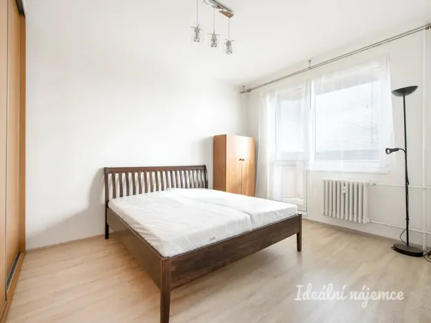 Pronájem bytu 1+1, Praha - Letňany, Dobratická, 31 m2