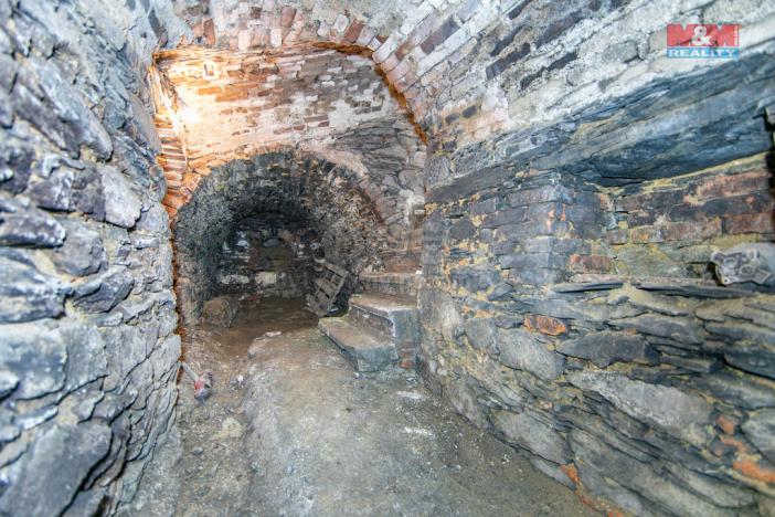 Prodej zemědělské usedlosti, Bor, náměstí Republiky, 247 m2