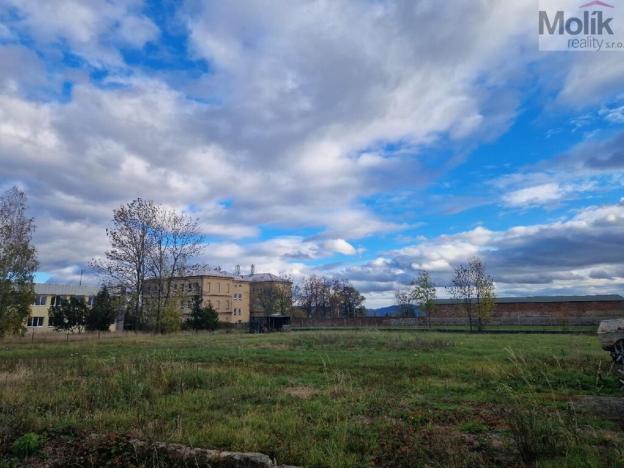 Pronájem zahrady, Lom, nám. Republiky, 3124 m2