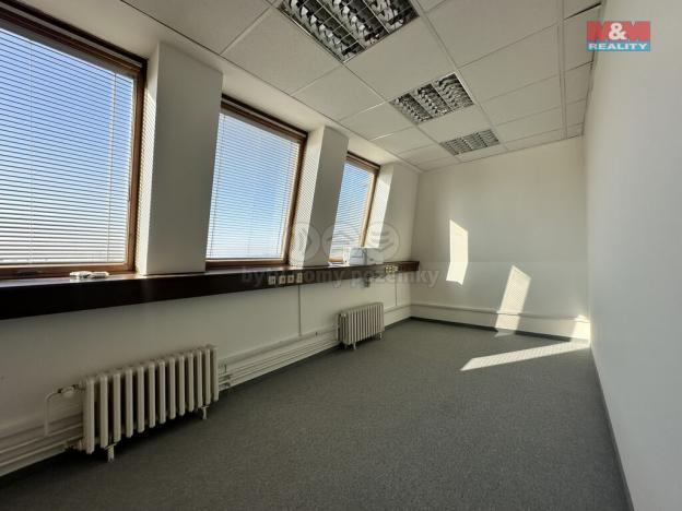 Pronájem kanceláře, Praha - Hloubětín, U Elektry, 220 m2