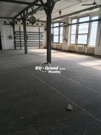 Prodej obchodního prostoru, Varnsdorf, Dvořákova, 3045 m2