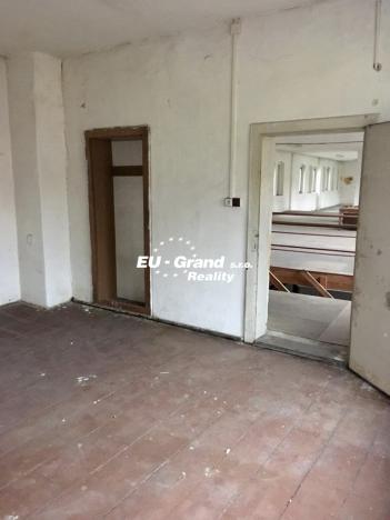 Prodej obchodního prostoru, Varnsdorf, Dvořákova, 3045 m2