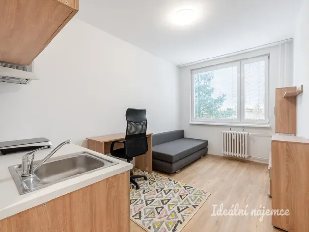 Pronájem bytu 1+kk, Praha - Stodůlky, Amforová, 22 m2
