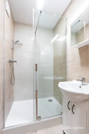 Pronájem bytu 1+kk, Praha - Stodůlky, Amforová, 22 m2