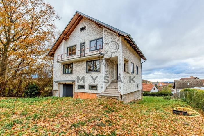Prodej rodinného domu, Dolní Třebonín, 250 m2