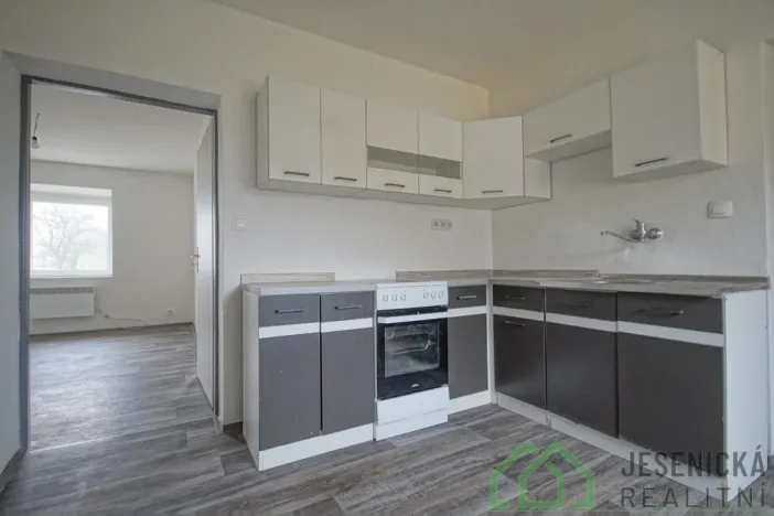 Pronájem bytu 1+1, Vápenná, 42 m2