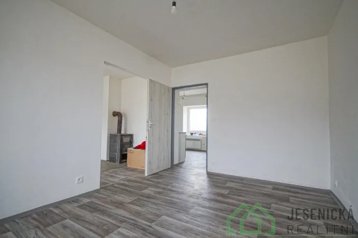 Pronájem bytu 1+1, Vápenná, 42 m2