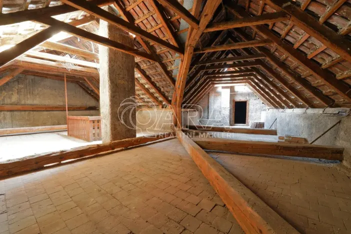 Prodej činžovního domu, Kladno, Komenského, 425 m2