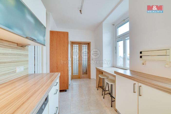 Prodej bytu 3+1, Mariánské Lázně, Hlavní třída, 92 m2