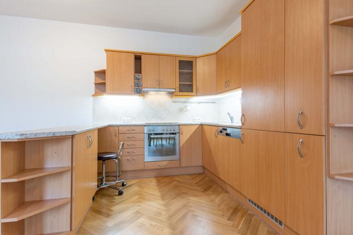 Pronájem bytu 3+kk, Praha - Strašnice, Saratovská, 90 m2