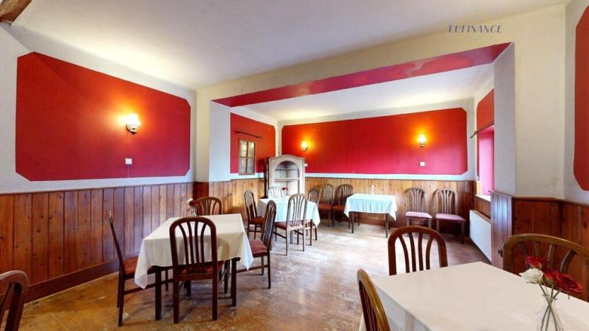 Prodej obchodního prostoru, Kralupy nad Vltavou, Hostivítova, 485 m2