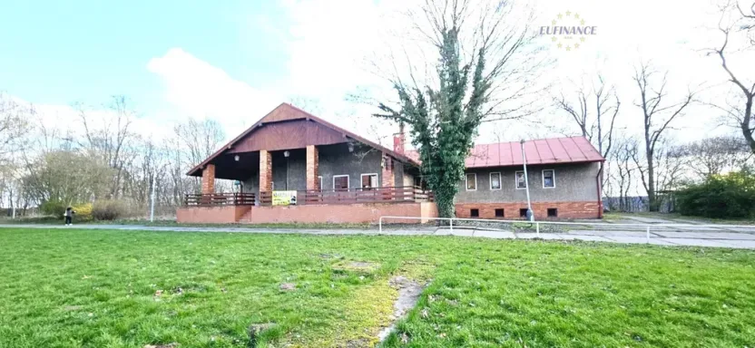 Prodej obchodního prostoru, Kralupy nad Vltavou, Hostivítova, 485 m2